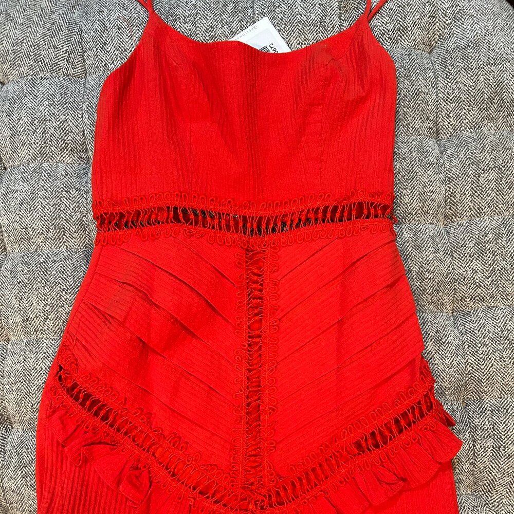 Hello Molly Dress - Red Beautiful details